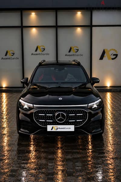 Mercedes-Benz GLB 200 2027 AMG Premium Plus