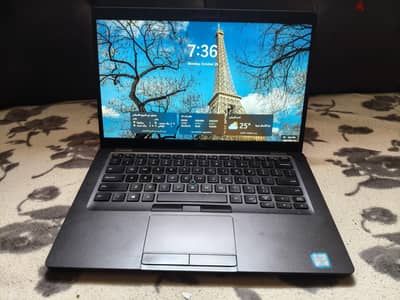 Laptop Dell 5400 i7 gen8 تاتش سكرين