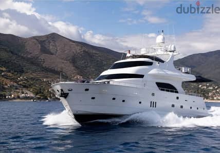 Top marine luxury yacht 85 fret