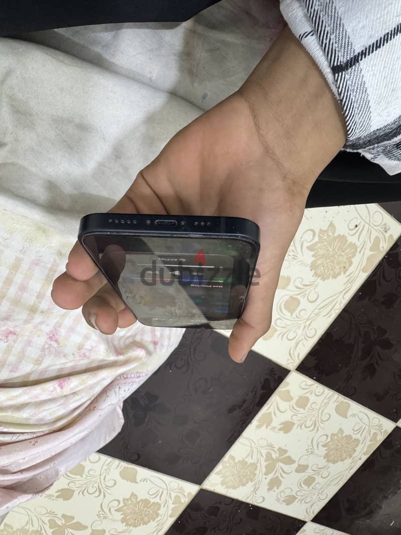 Apple - iPhone 13 8