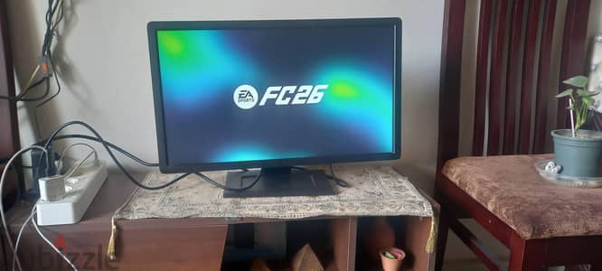 شاشة  كمبيوتر  ديل  Dell