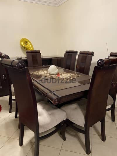 سفرة شيك جدا استعمال خفيف وراقي