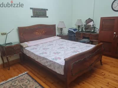 marketri & handcrafted copper work , bed room
