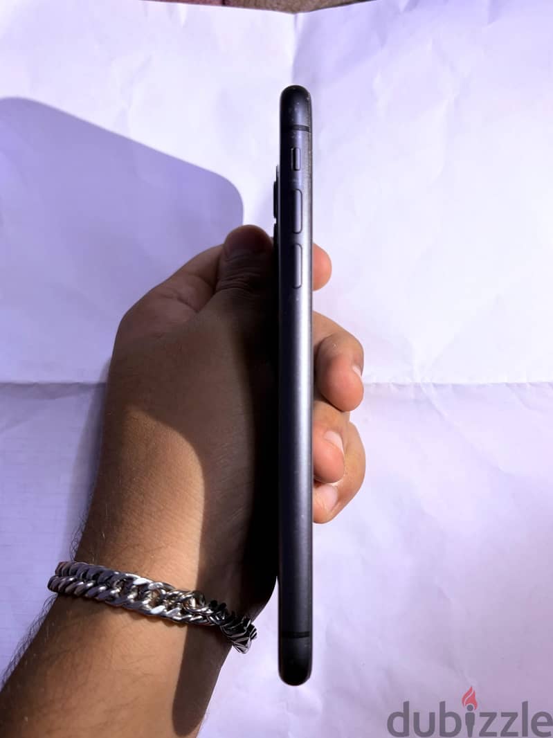 Apple - iPhone 11 1