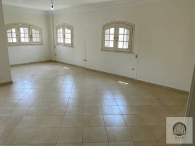 Apartment for monthly rent, 185 sqm, First Settlement (Tagamoa El-Awwal), Al-Amn Al-Aam area, New Cairo.