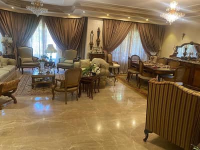توين هاوس للبيع في كمبوند بيلاجيو بالقاهرة الجديدة، من تطوير أركو، بمساحة مبانٍ 350 مترًا مربعًا وأرض 517 مترًا مربعًا، 4 غرف نوم و4 حمامات،