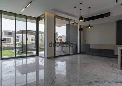 Independent villa in front of New Giza with a view of the Pyramids in installments