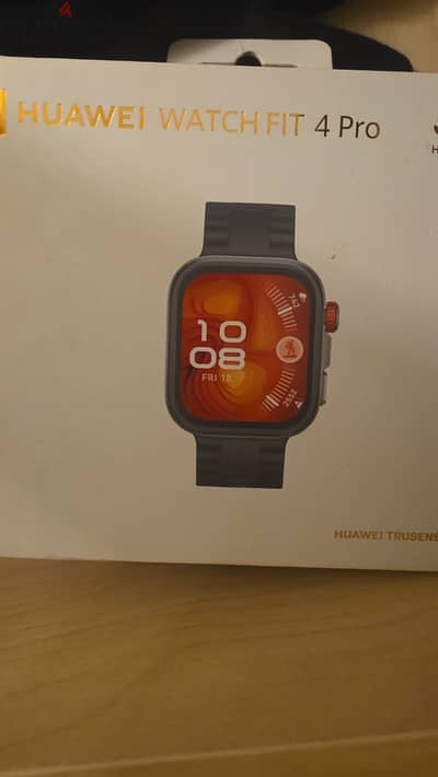 ساعه smart هواوي فيت ٤ برو (smart watch huawei fit 4pro )