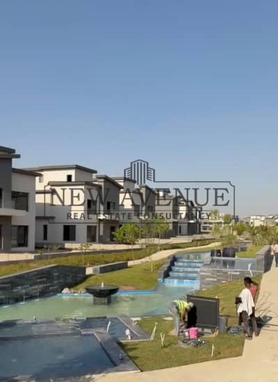 Corner Townhouse 3 Master Bedrooms Ready to Move with Low Down Payment in Creek Town