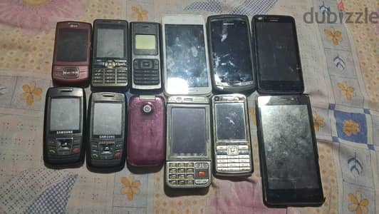 أخرىمجموعة موبيلات قديمة ١٣ موبيل