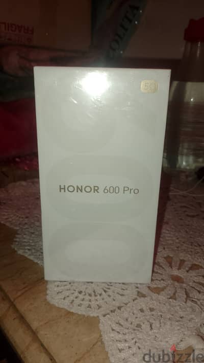 هاتف هونر 600 برو 5G