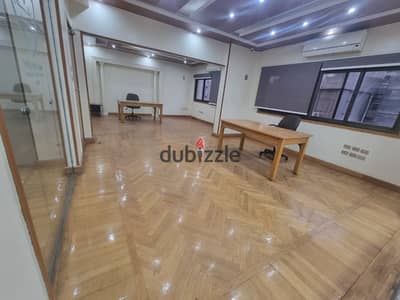مكتب 300م مرخص اداري دور 2 ش رءيسي في المهندسين