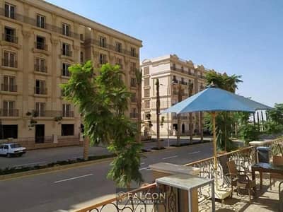Apartment for sale in Hyde Park, New Cairo, located right next to the American University in Cairo (AUC) and directly on 90th Street.