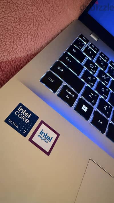 Asus 16 MB157W Core ultra 7 255H Windows 11 ضمان سنه (استخدام شهرين)