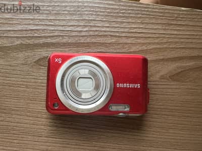 digital camera
