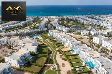 اقل سعر بنتهاوس كورنر للبيع في ماونتن فيو استلام 2026 - مساحة 92م رووف 72م غرفتين 2 حمام تشطيب سوبر لوكس فيو لاند سكايب وحمام سباحة - راس الحكمة ساحل