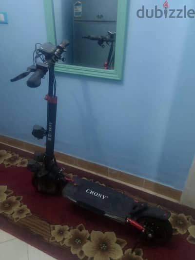 سكوتر كهربائي CRONY T4 بحالة ممتازة سكوتر كهربائي CRONY T4 بحالة ممتازة