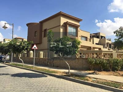 TwinHouse for Rent in Palm Hills Katameya Compound PK1 Fifth Settlement in the Golden Square Directly on 90th Street and Near AUC