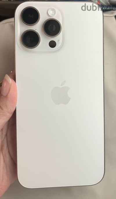 Apple - iPhone 16 Pro Max