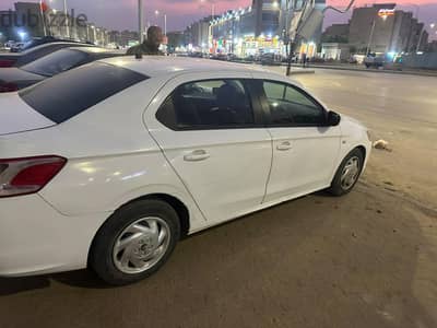 بيجو 301 2015