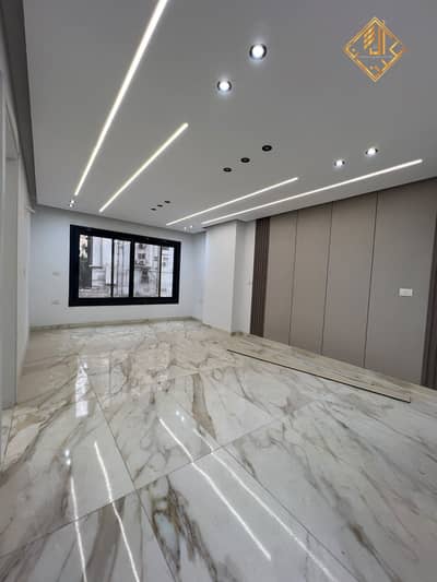  شقة للبيع بالمهندسين شارع لبنان 100م سوبر لوكس تصلح سكن أو إداري