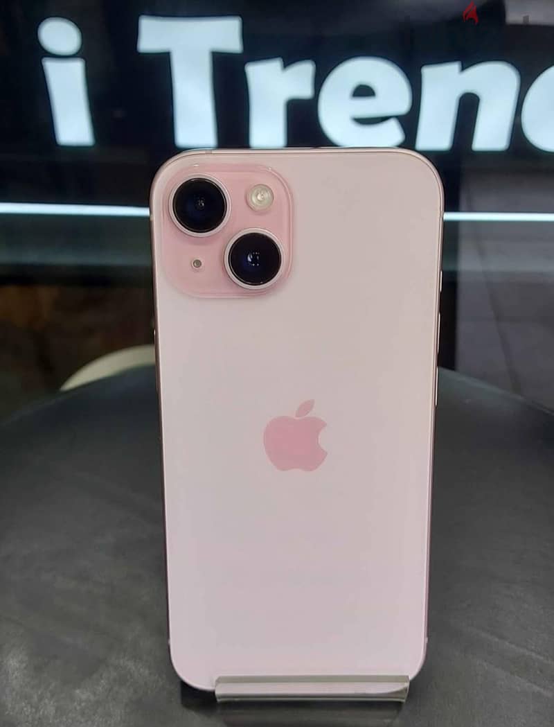 Apple - iPhone 15 1