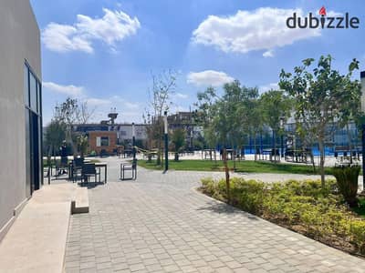 At the price of the lunch without any commissions directly from the company, own your unit in a new stage in Compound O West