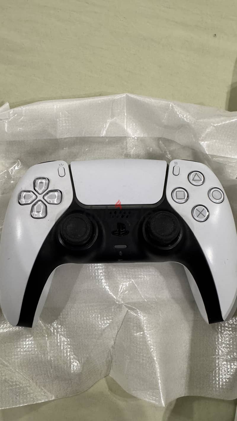 Playstation 5 Controller Mint condition 3