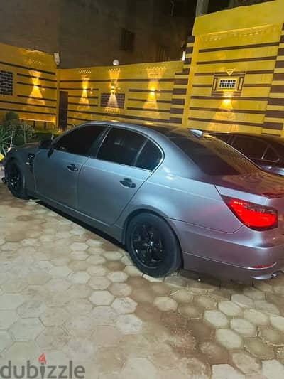 BMW 523 2008