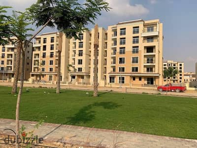 شقه مساحته 167م + حديقة كبيره للبيع بالتقسيط ف كمبوند سراي ع عطريق السويس sarai new cairo مرحله Club Views