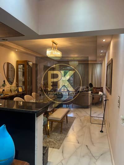 A RARE FIND IN GARDENIA CITY  GROUND WITH PRIVATE GARDEN!LUXURY CATCH! A UNIQUE OPPORTUNITY NOT TO BE MISSED