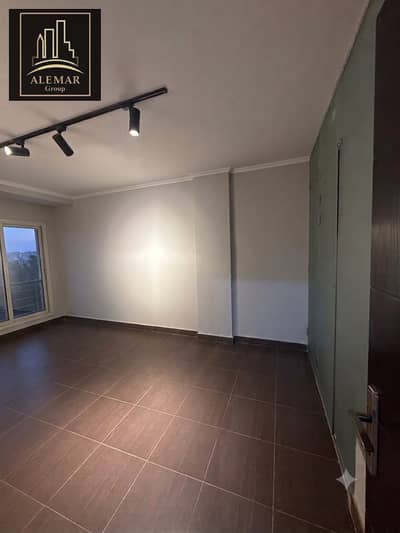 For sale in Madinaty an apartment 96m second floor special finishes garden view next to services