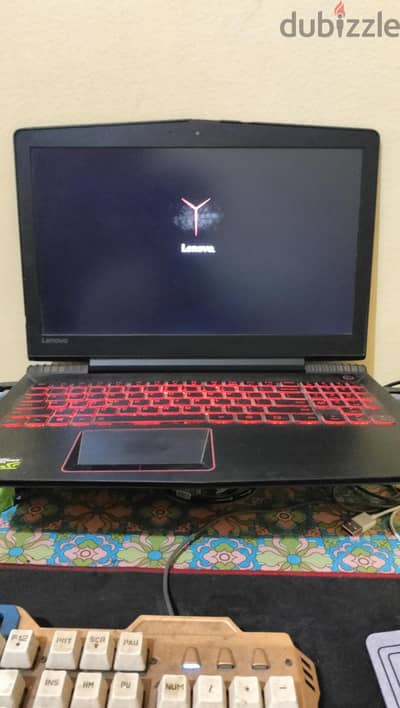 Lenovo Y520 GTX 1050 12 GB ram Core i5 Gen 7