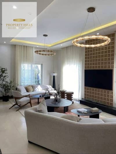 LAST UNIT in Prime Location* Apartment in Fifth Settlement |  Fully Finished | Delivery in 1 Year and Installments Over 8 Years | Limited Opportunity!