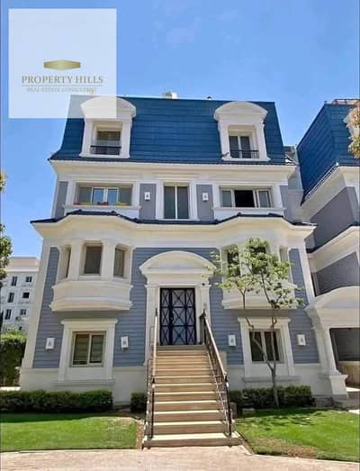 Villa in the heart of the gathering with a big discount in the heart of Mountain View compound