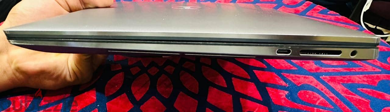Dell Precision 5560 6