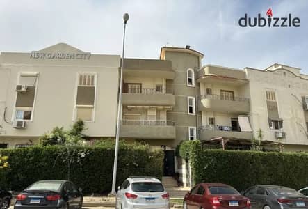 An exceptional apartment for sale in District 7 – Sheikh Zayed   190 m² | Ultra-luxurious finish | Immediate handover  Never lived in; high-end,