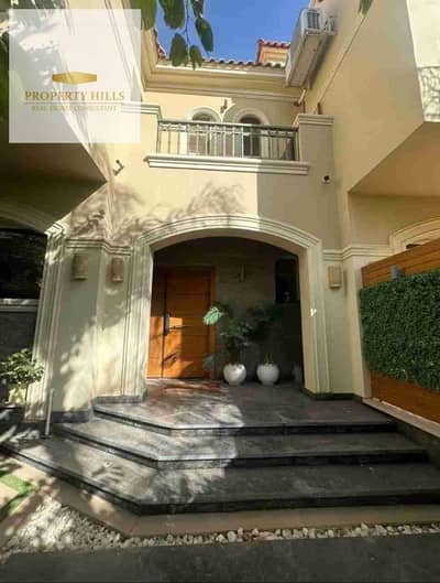 Immediate delivery corner villa at the lowest price in the market by La Vista, near the British University.
