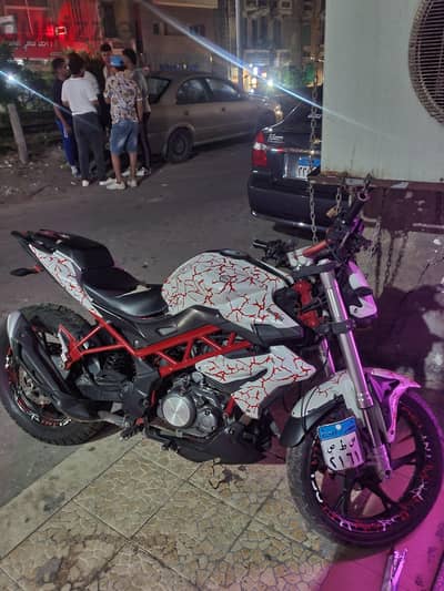 Benelli Tnt150