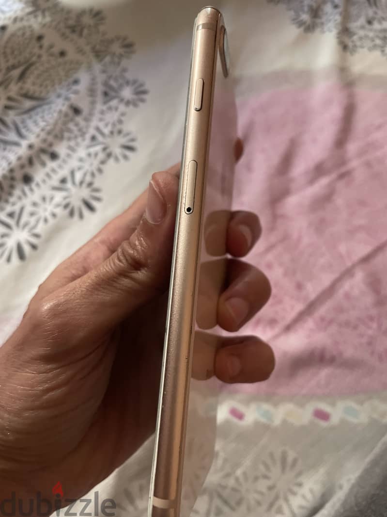 Apple - iPhone 8 Plus 1