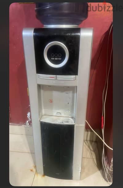 دسبنسر مبرد مياة وايت بوينت