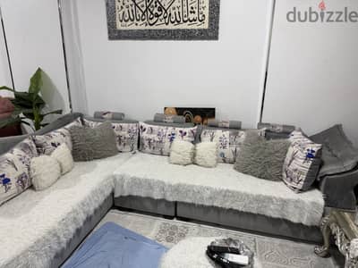 اثاث مستعمل