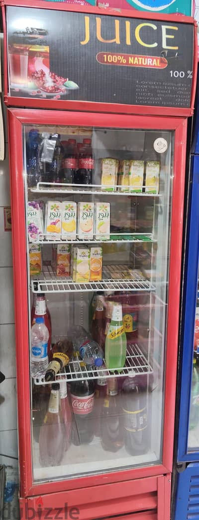تلاجه عرض كالجديده حالتها ممتازه