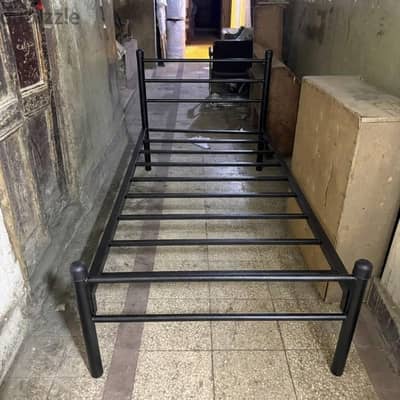سرايرحديد للمعسكرات وعمال الشركات ملل حديددهان الكترو/01002782606