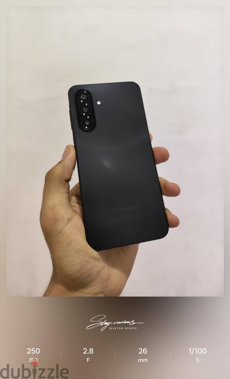 Samsung A17 8