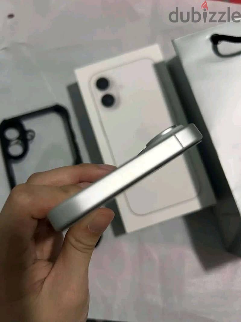 Apple - iPhone 16 5