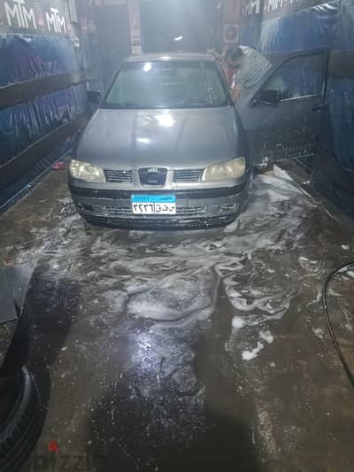 سيات إبيزا 1996