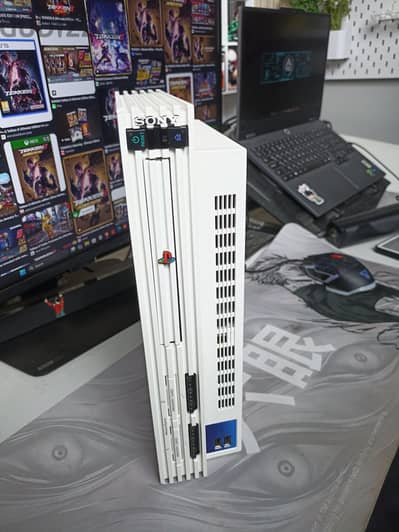 Playstation 2 fat white edition بلايستيشن 2 فات ابيض