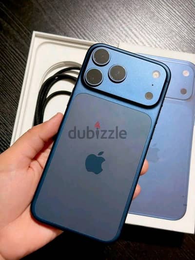 آبل - آيفون 17 برو ماكس