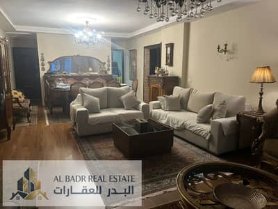 شقة للبيع في كمبوند بافاريا تاون زهراء المعادي